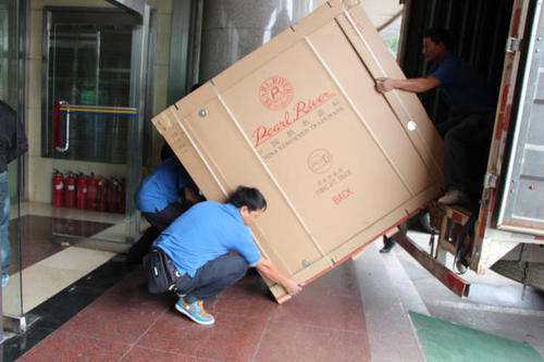 海南藏族钢琴贵重工艺品无忧运